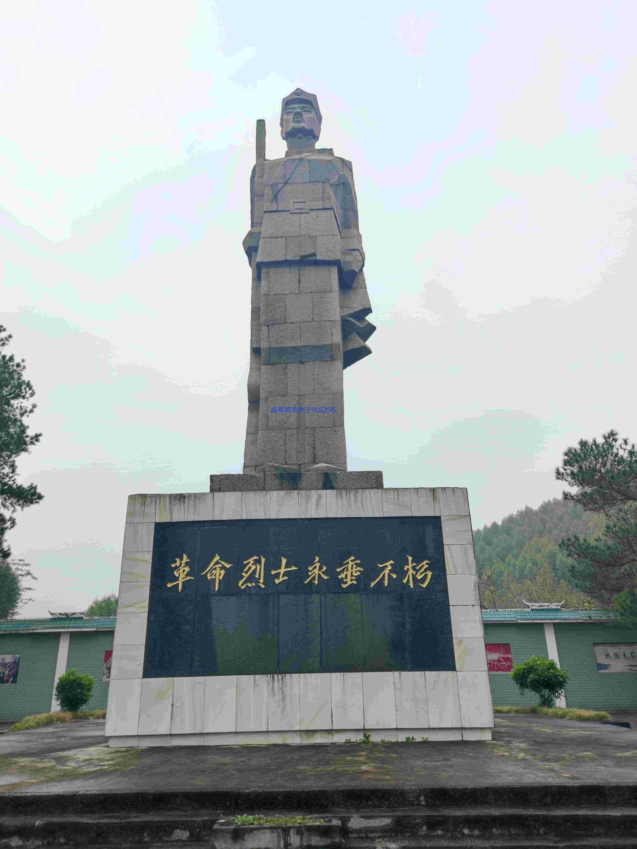 2024年03月15日，廣西省南寧市某人武部國產(chǎn)三維電子沙盤交付，瞻仰隆安縣革命烈士紀(jì)念碑！我司工程師們自發(fā)前往的第129個(gè)烈士陵園