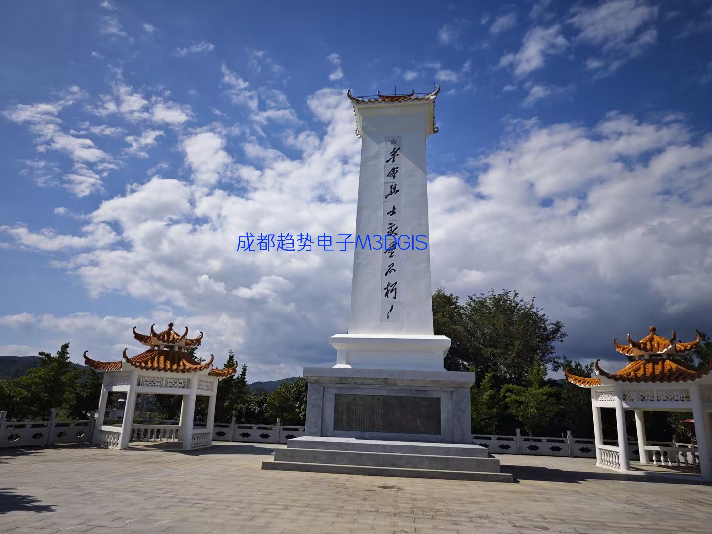 2024年12月28日海南省三亞市某人武部國產(chǎn)三維電子沙盤交付，瞻仰三亞仲田嶺烈士紀念碑！